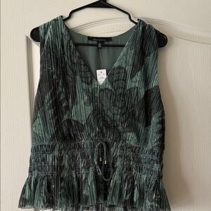 White House Black Market Green Patterned Blouse